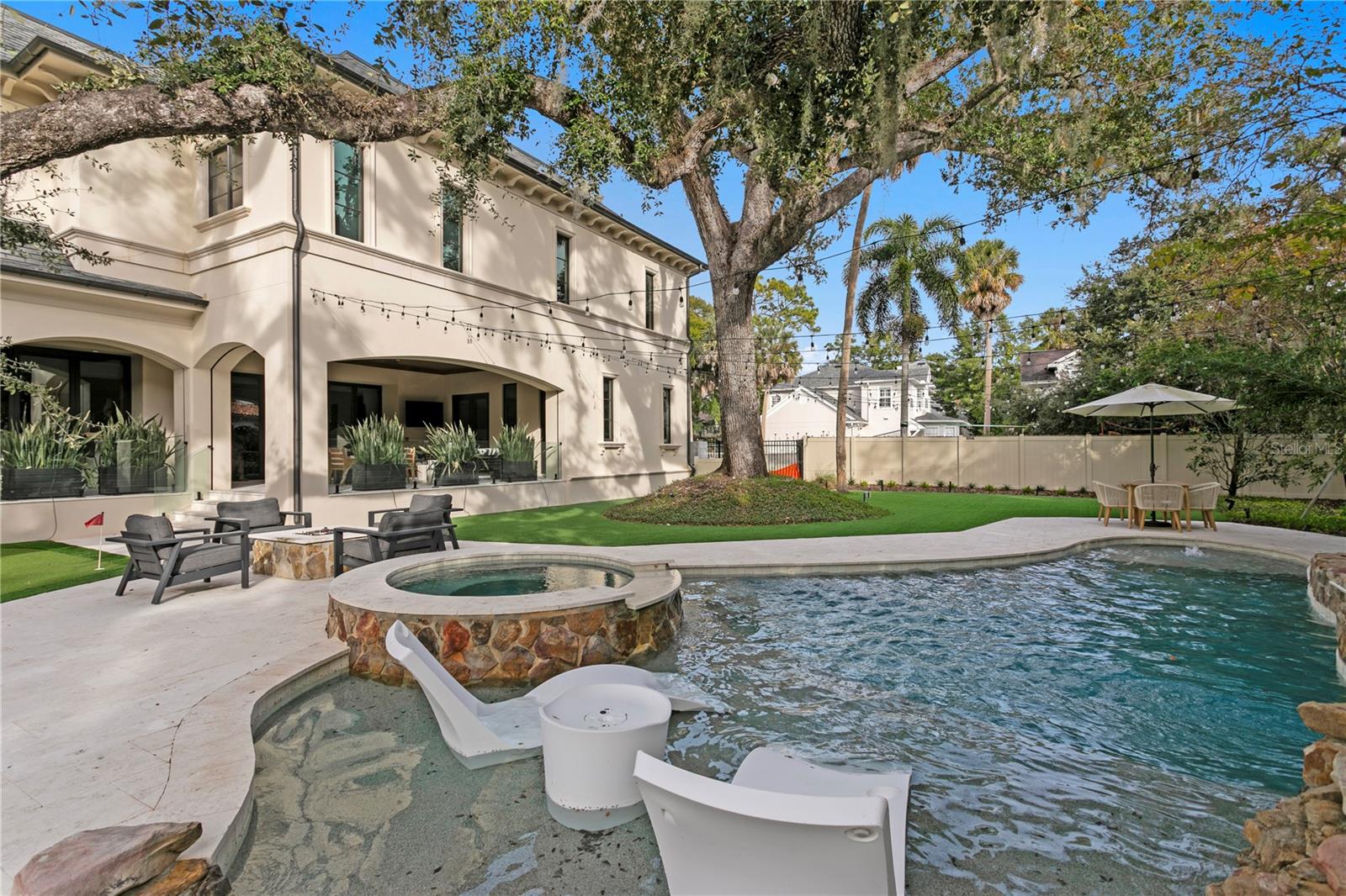 BEACH PARK - Residential