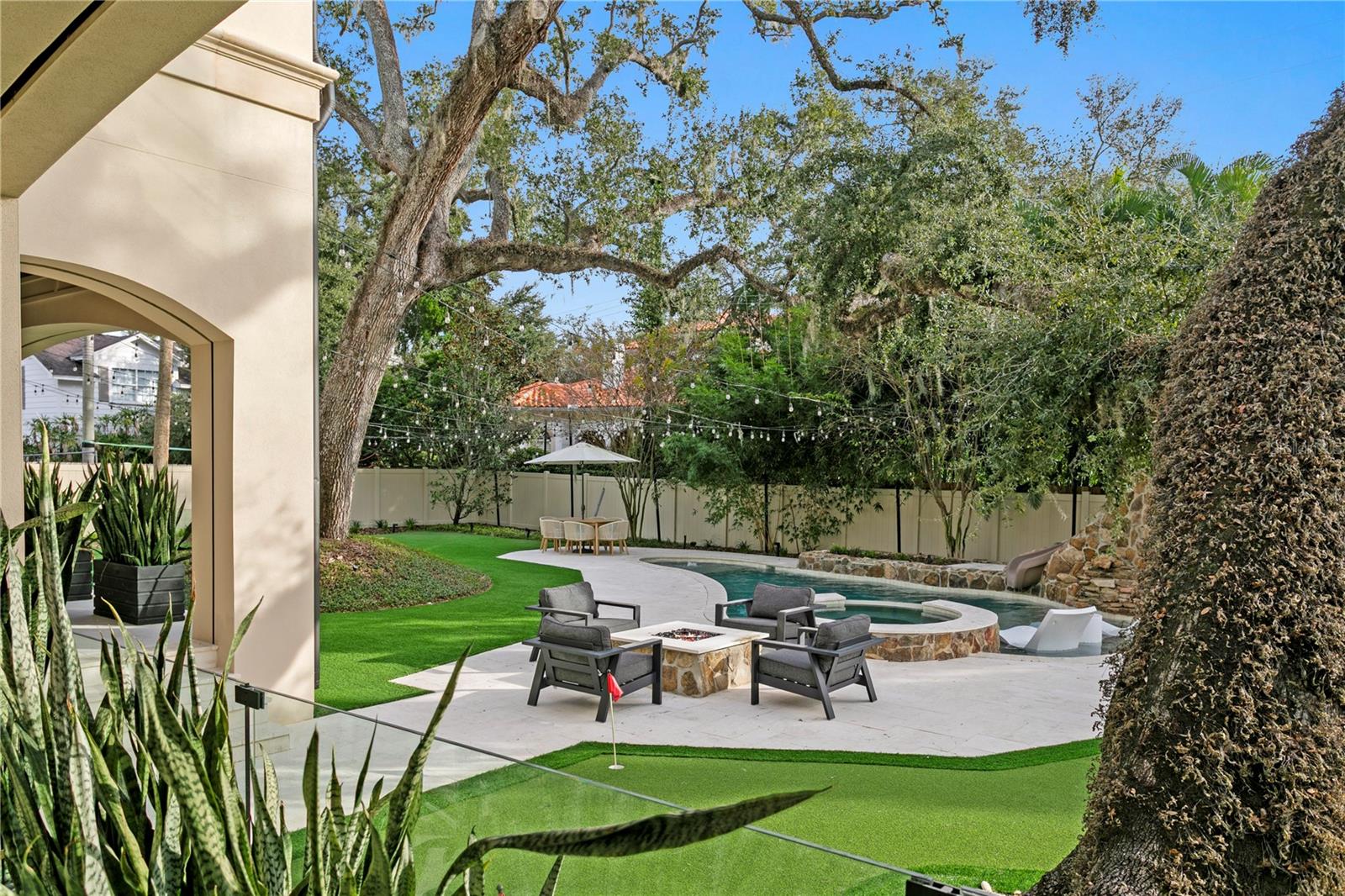 BEACH PARK - Residential