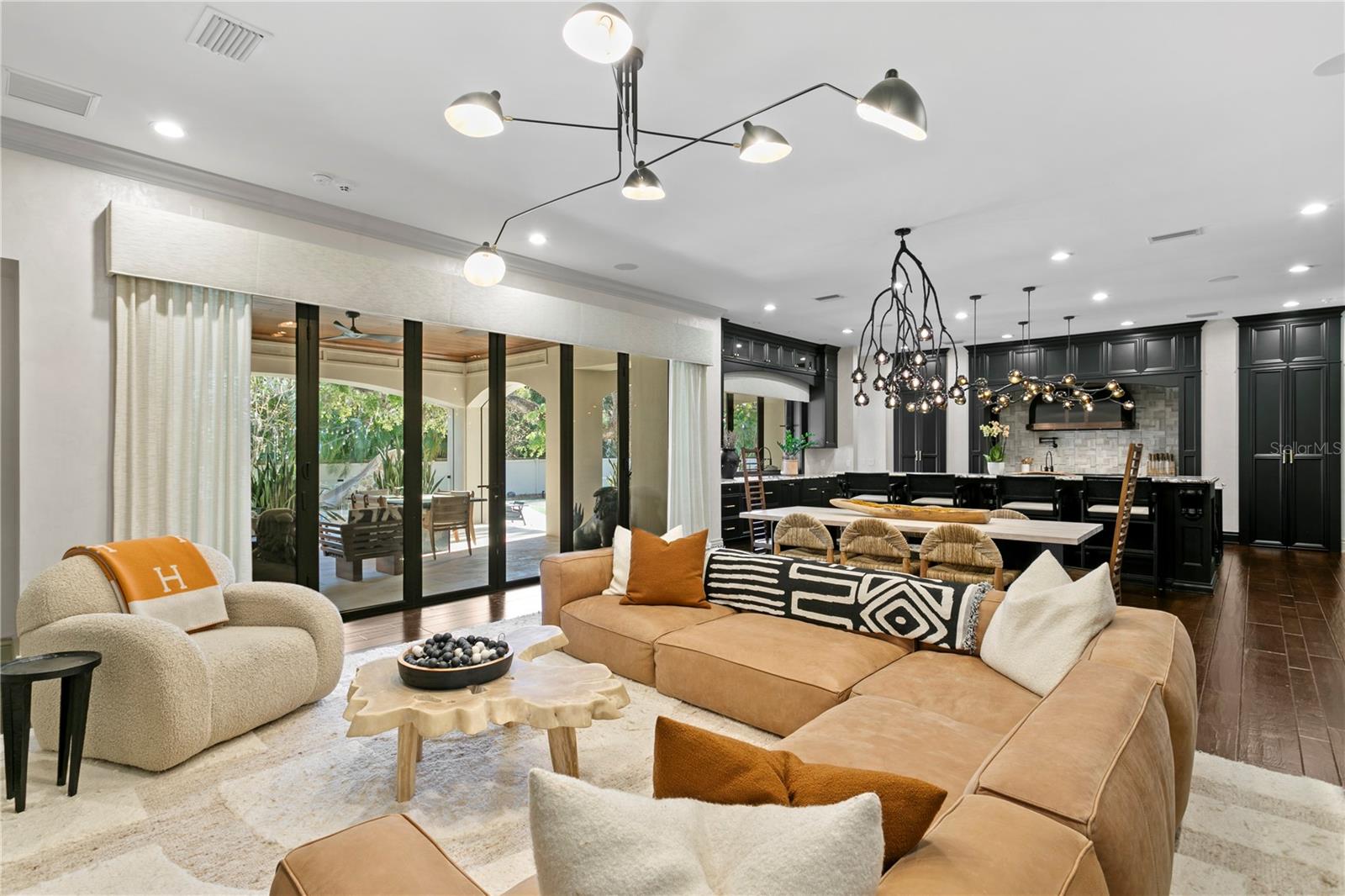 BEACH PARK - Residential