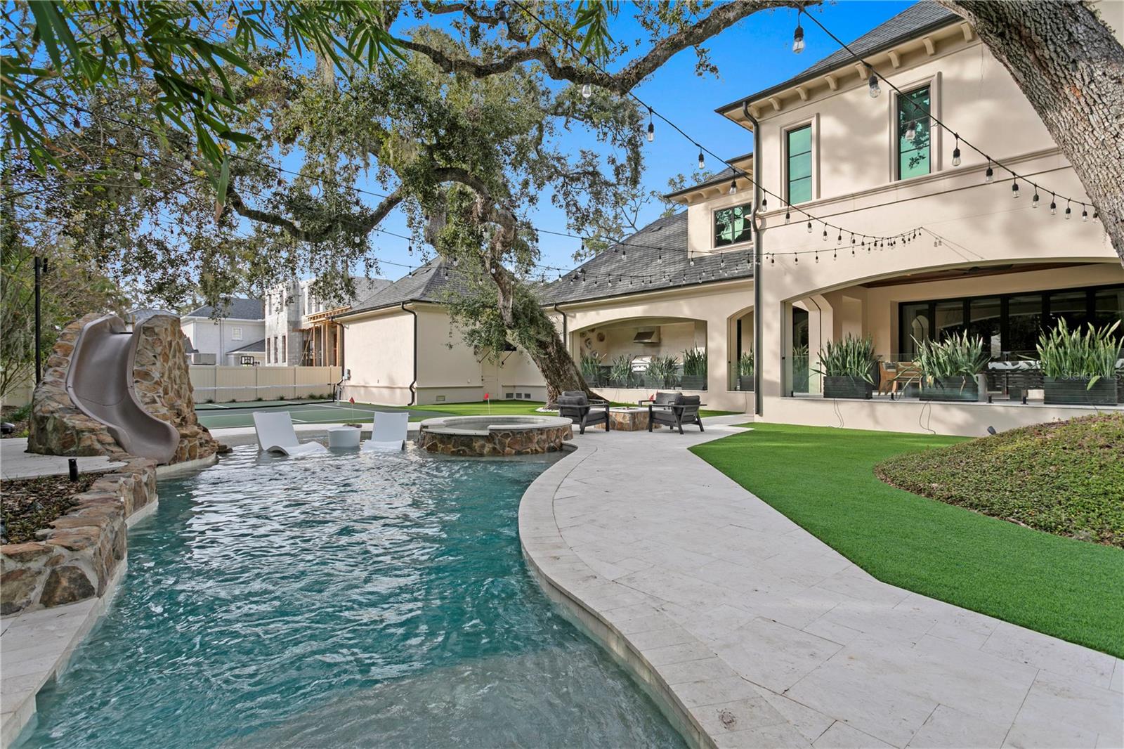 BEACH PARK - Residential