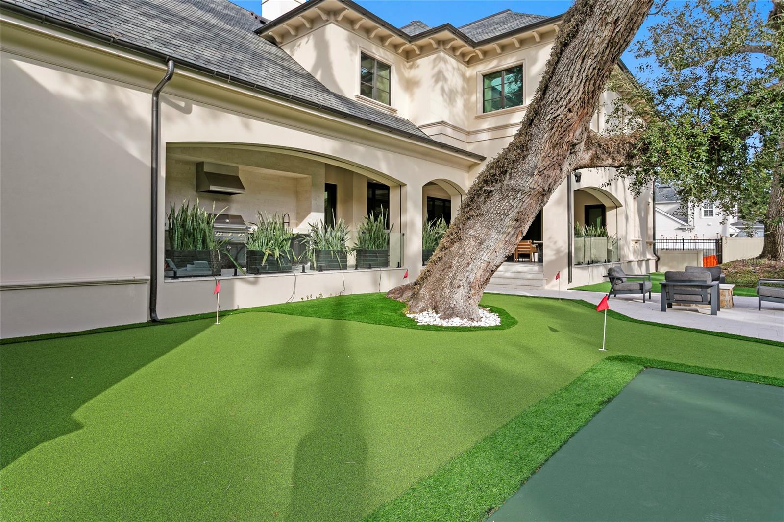 BEACH PARK - Residential