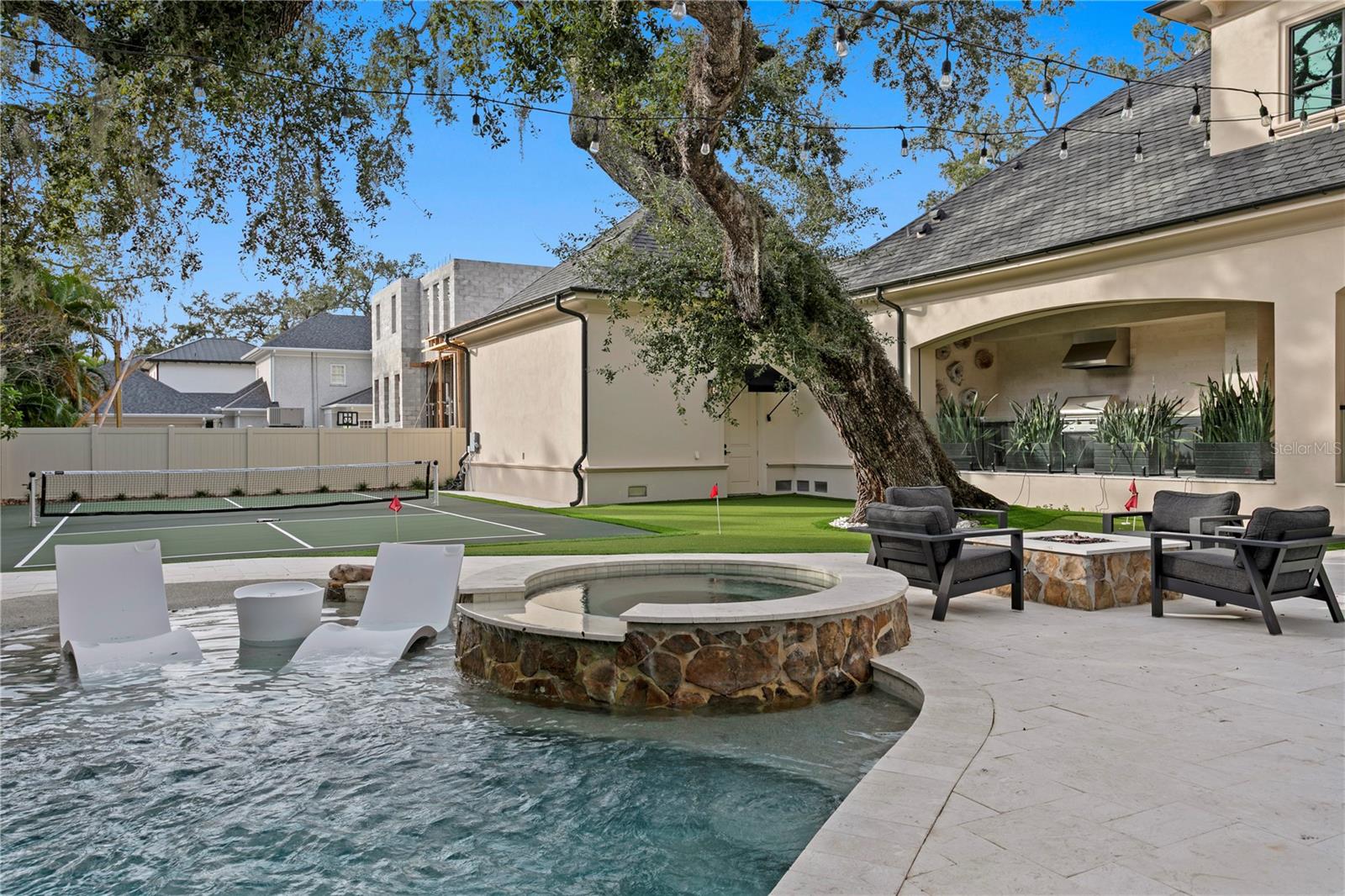 BEACH PARK - Residential