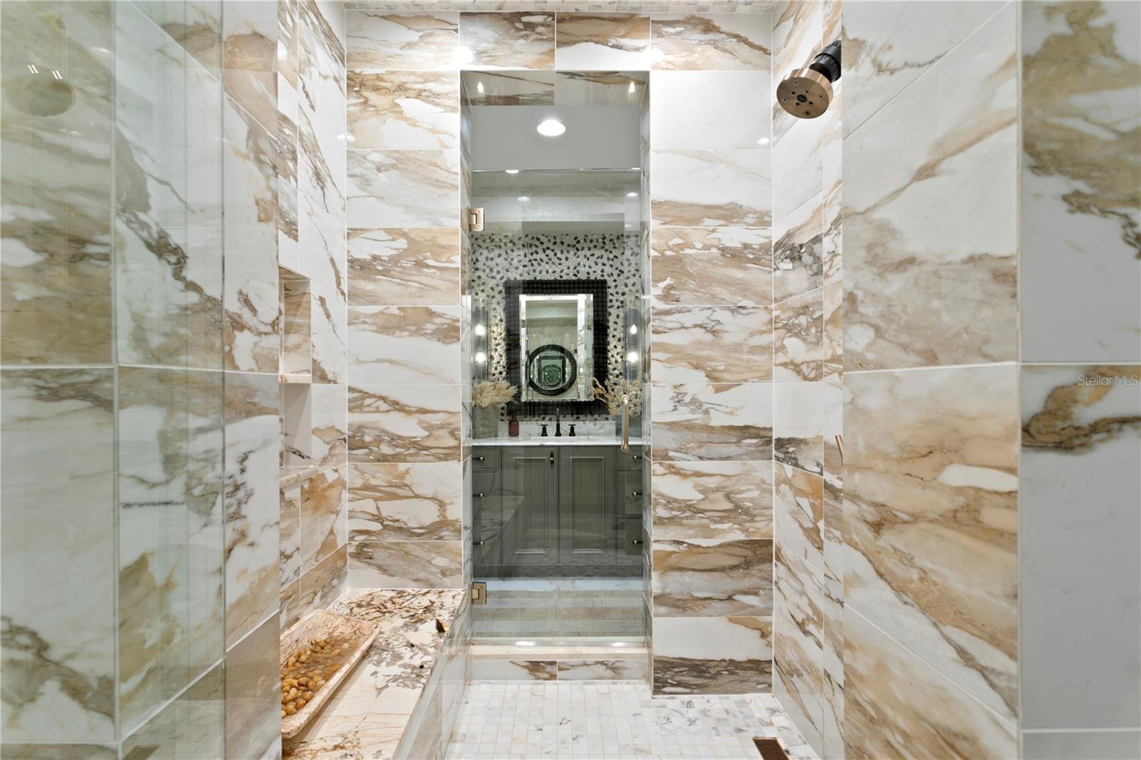 BEACH PARK - Residential