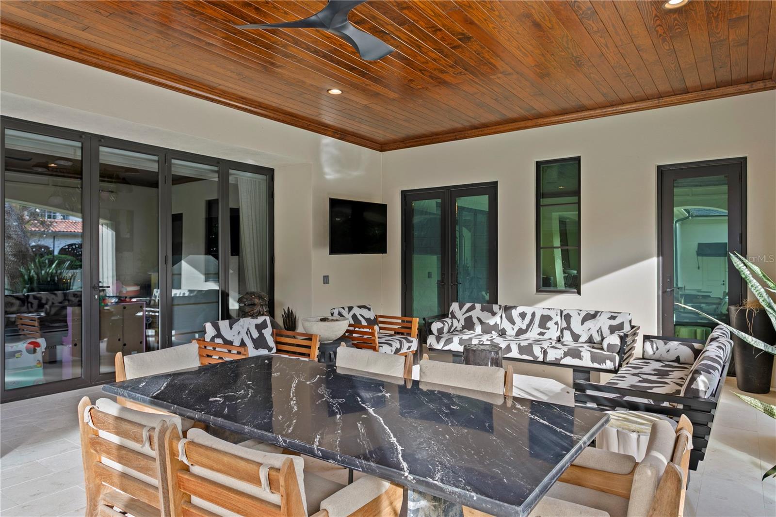 BEACH PARK - Residential