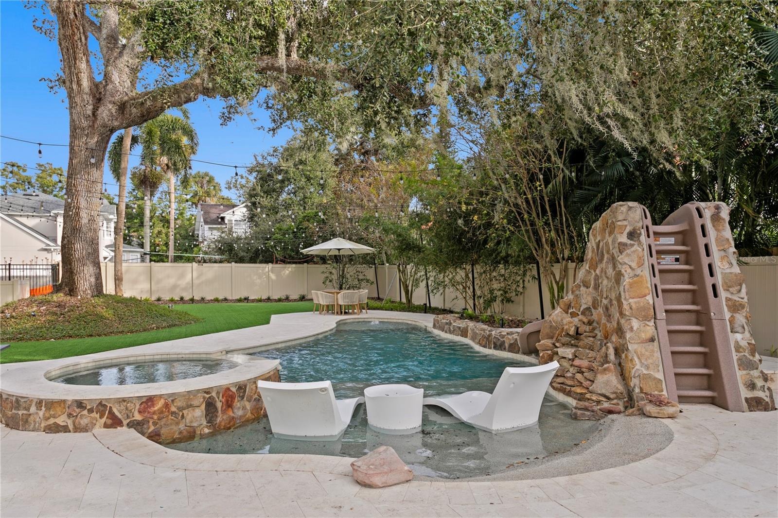 BEACH PARK - Residential