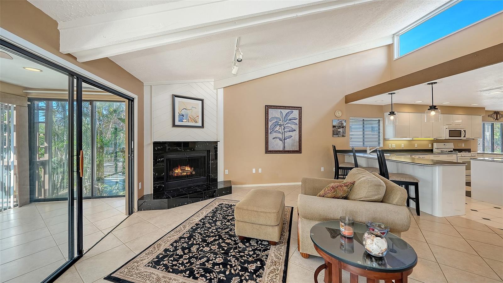 BAY ISLES - Residential