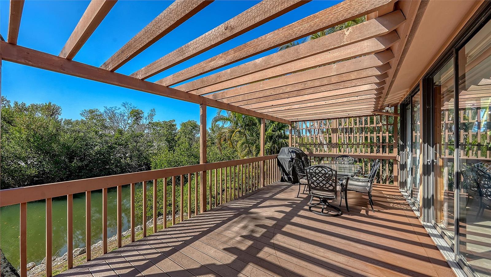 BAY ISLES - Residential