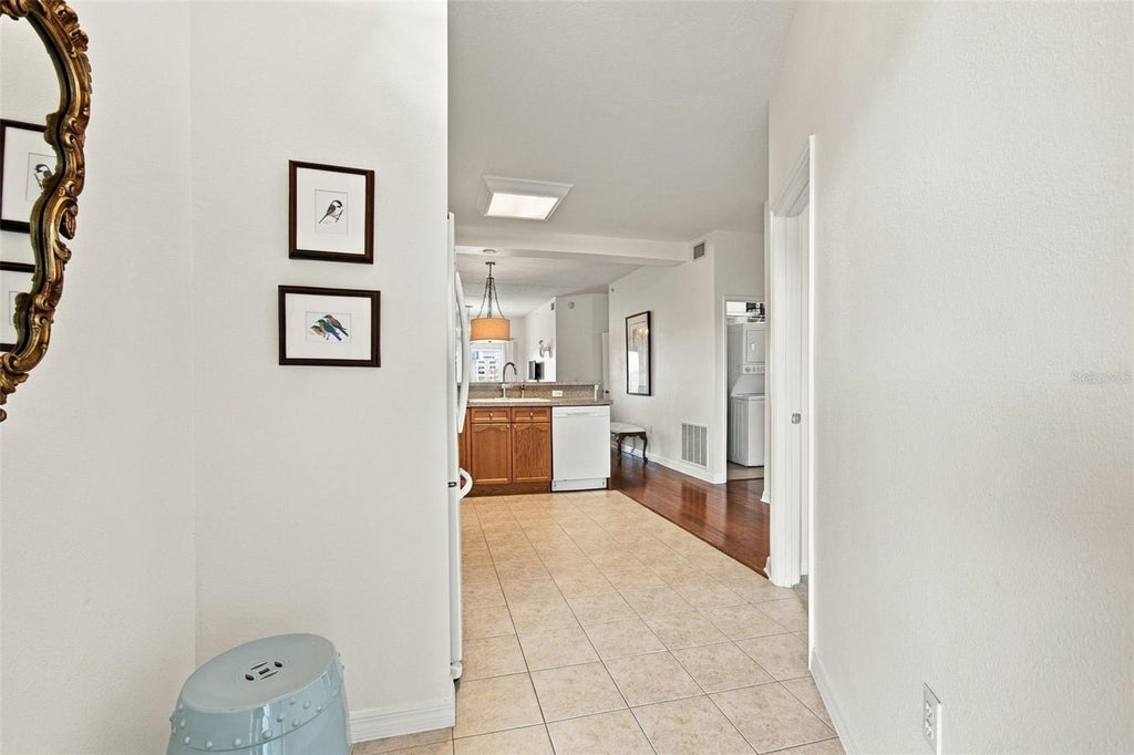 Photo of 316 8th Street S #304, St Petersburg, FL 33701 (MLS # TB8549708)