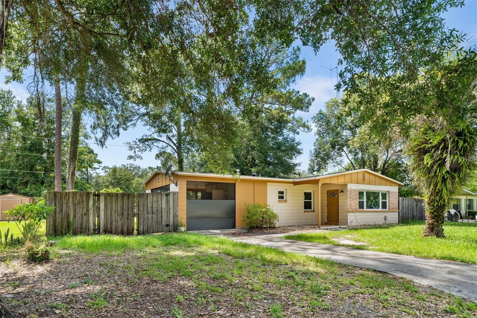 2618 NE 10TH TERRACE