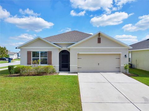 A home in AUBURNDALE