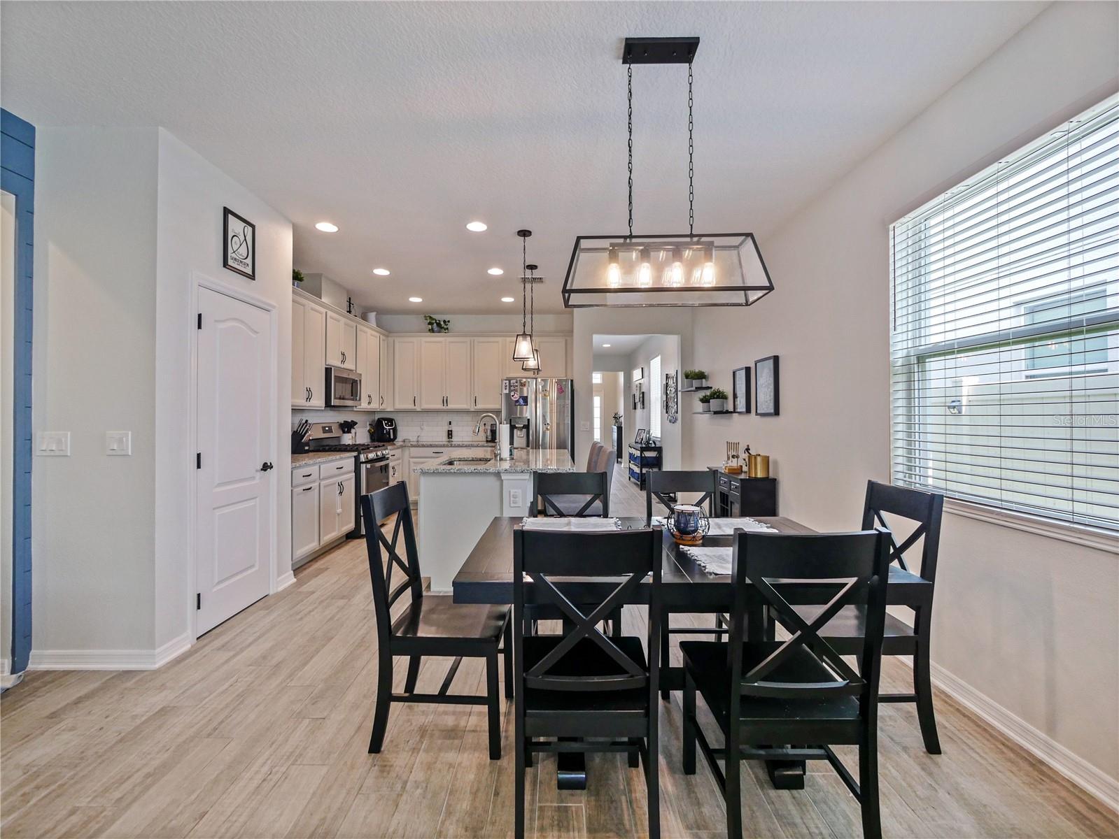 DEANS XING/LITTLE ECON - Residential