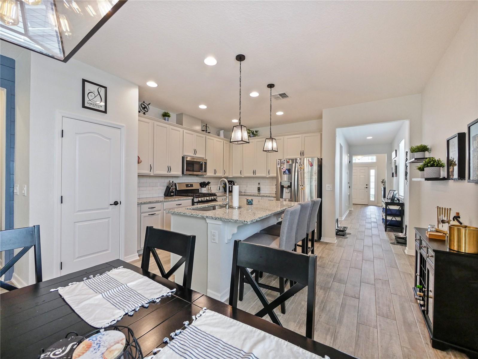 DEANS XING/LITTLE ECON - Residential