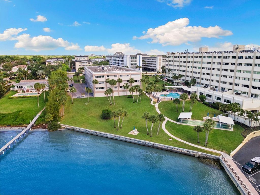 Photo of 100 Bluff View Drive #207B, Belleair Bluffs, FL 33770 (MLS # A4689602)