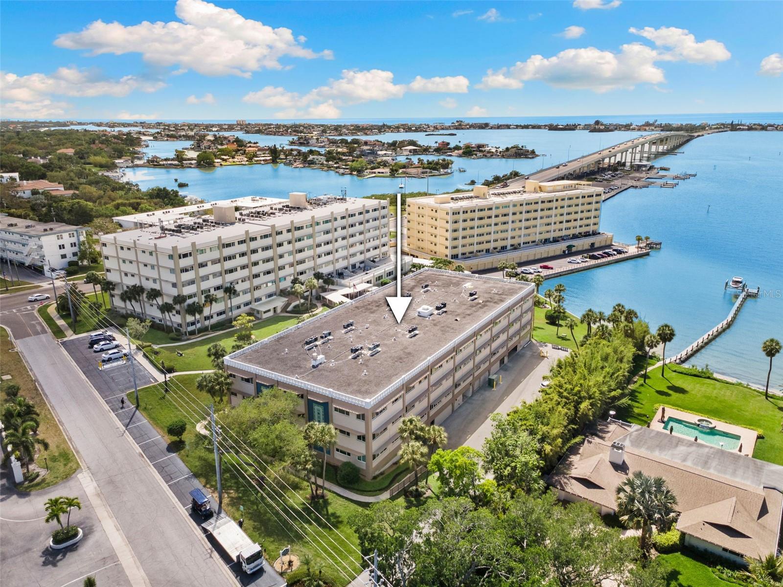 100 BLUFF VIEW DRIVE 207B