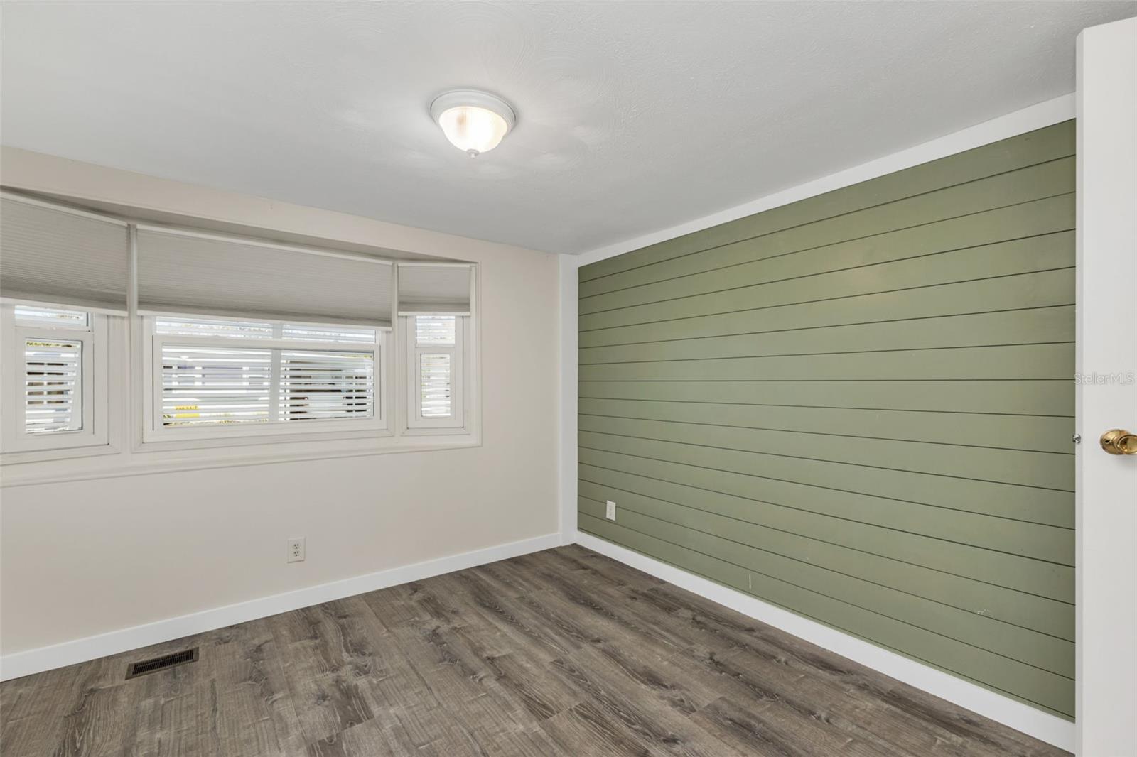 BROOK TO BAY - Residential