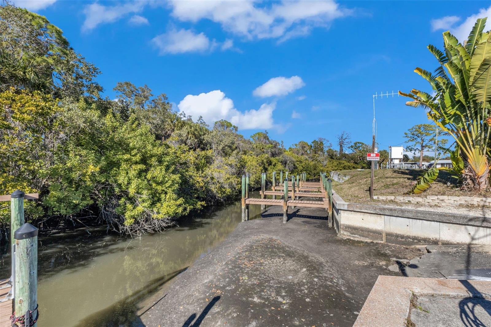 BROOK TO BAY - Residential