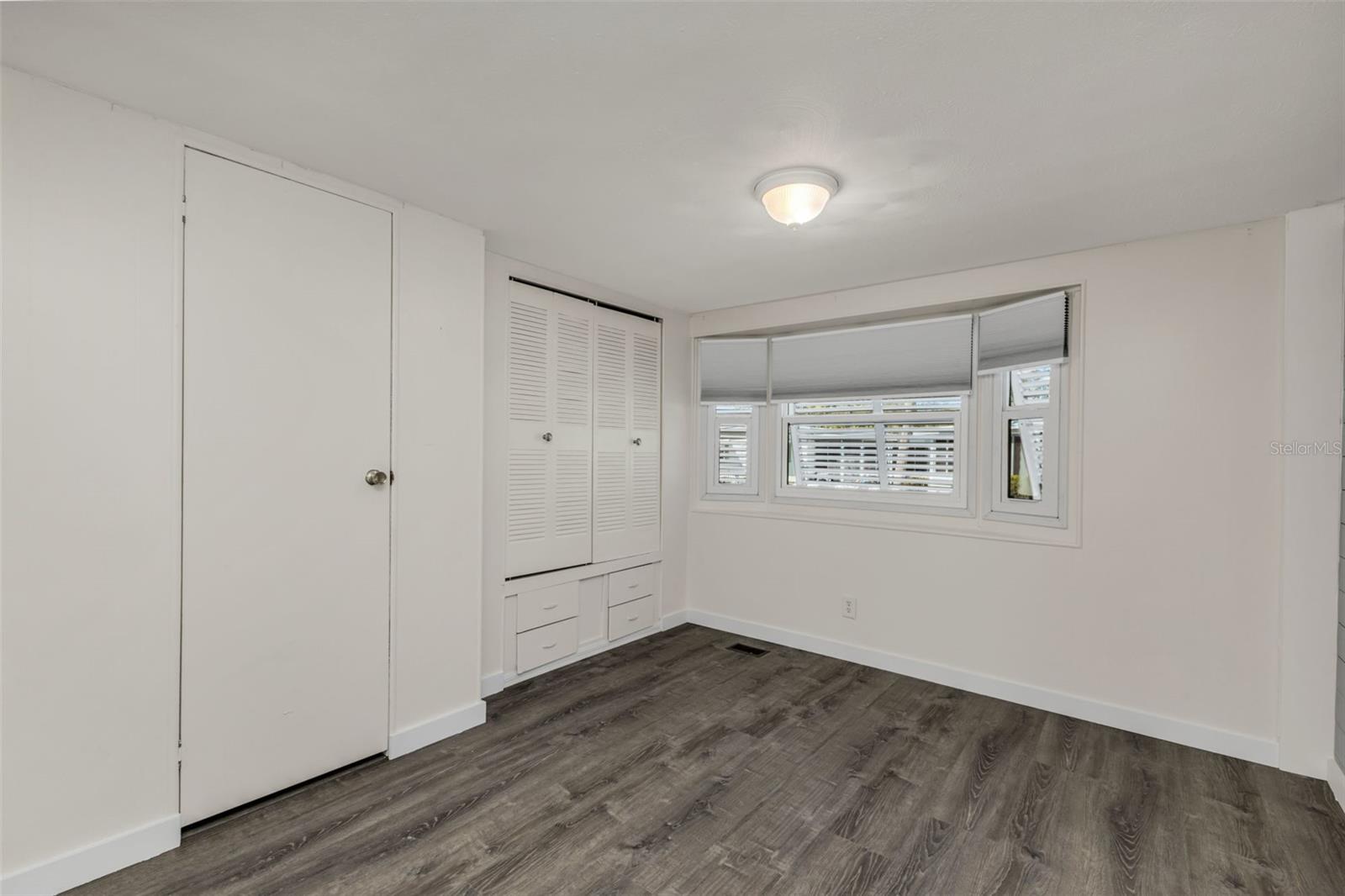 BROOK TO BAY - Residential