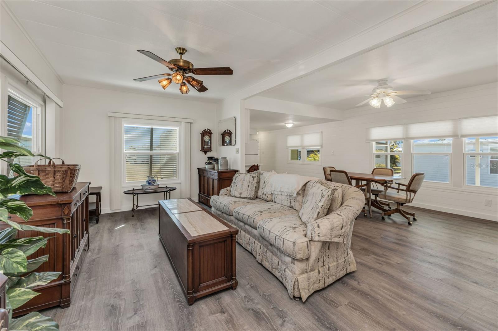 BROOK TO BAY - Residential