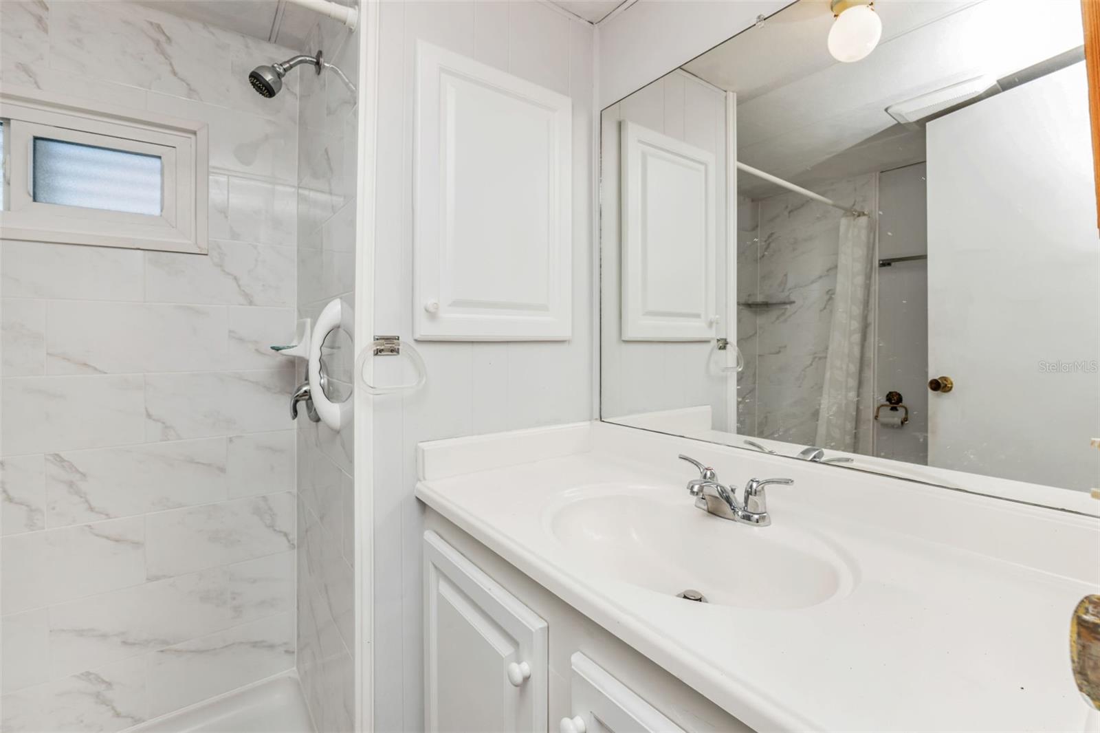 BROOK TO BAY - Residential