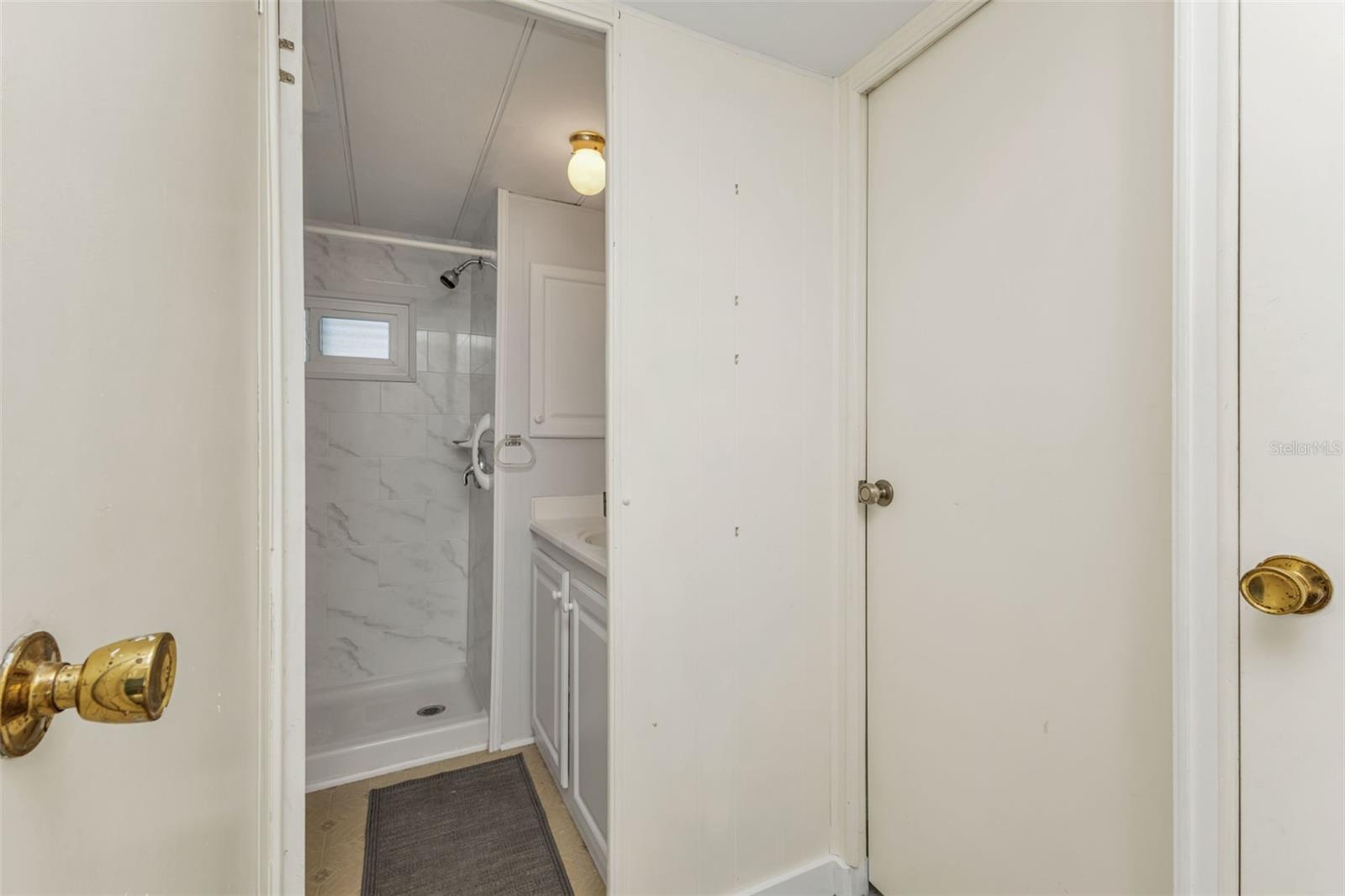 BROOK TO BAY - Residential