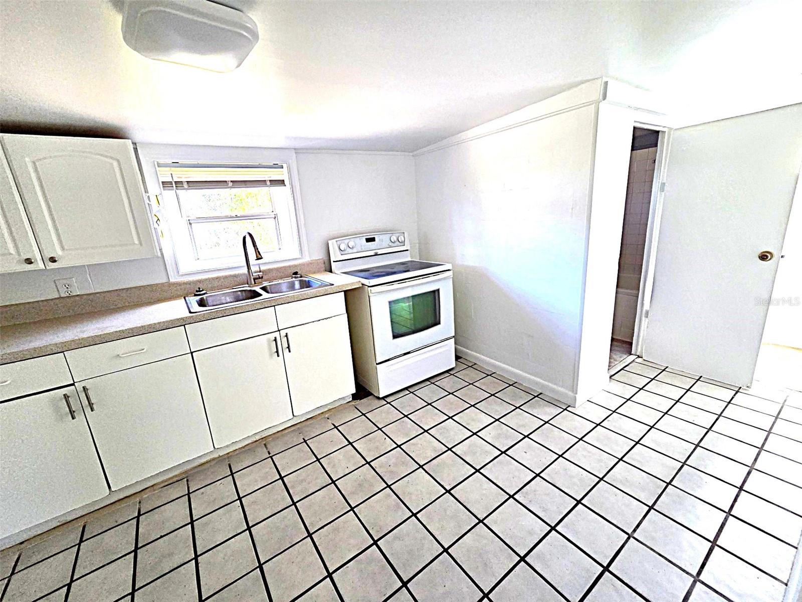 ACREAGE - Residential