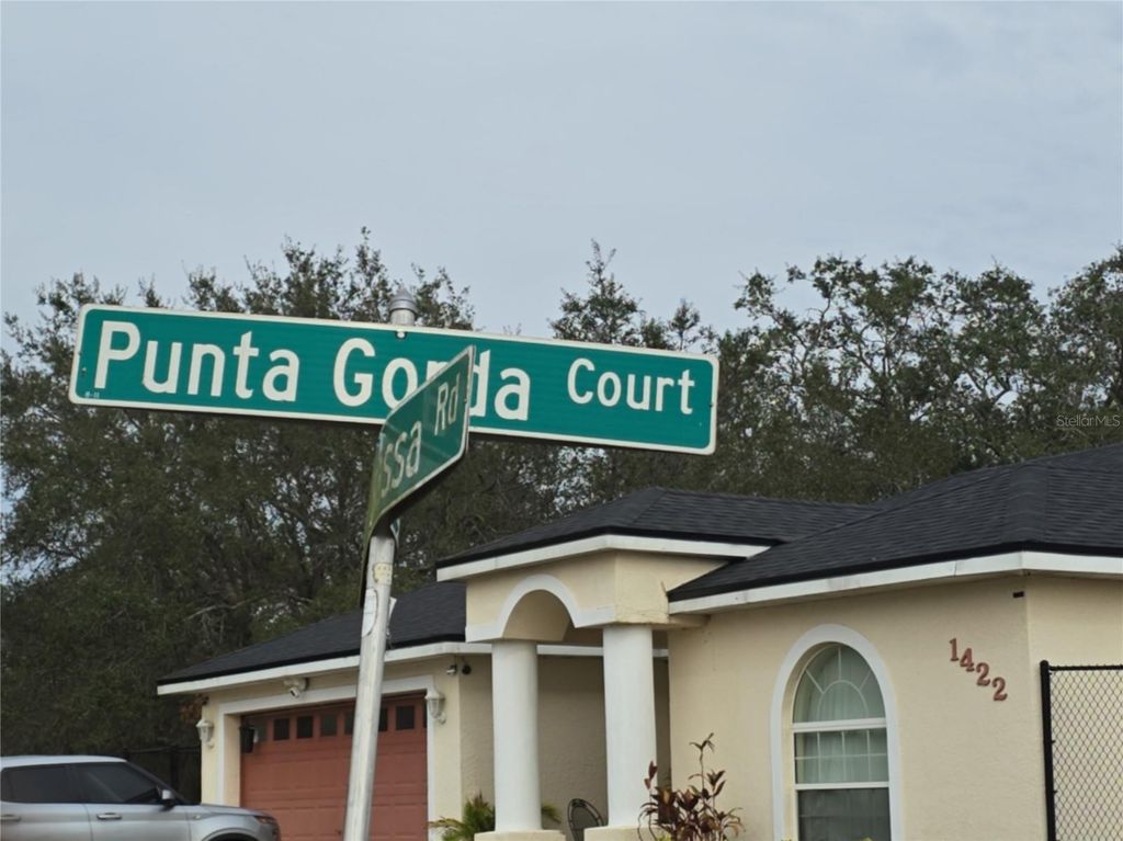 Photo of 1420 Punta Gorda Court, Poinciana, FL 34759 (MLS # S5142440)