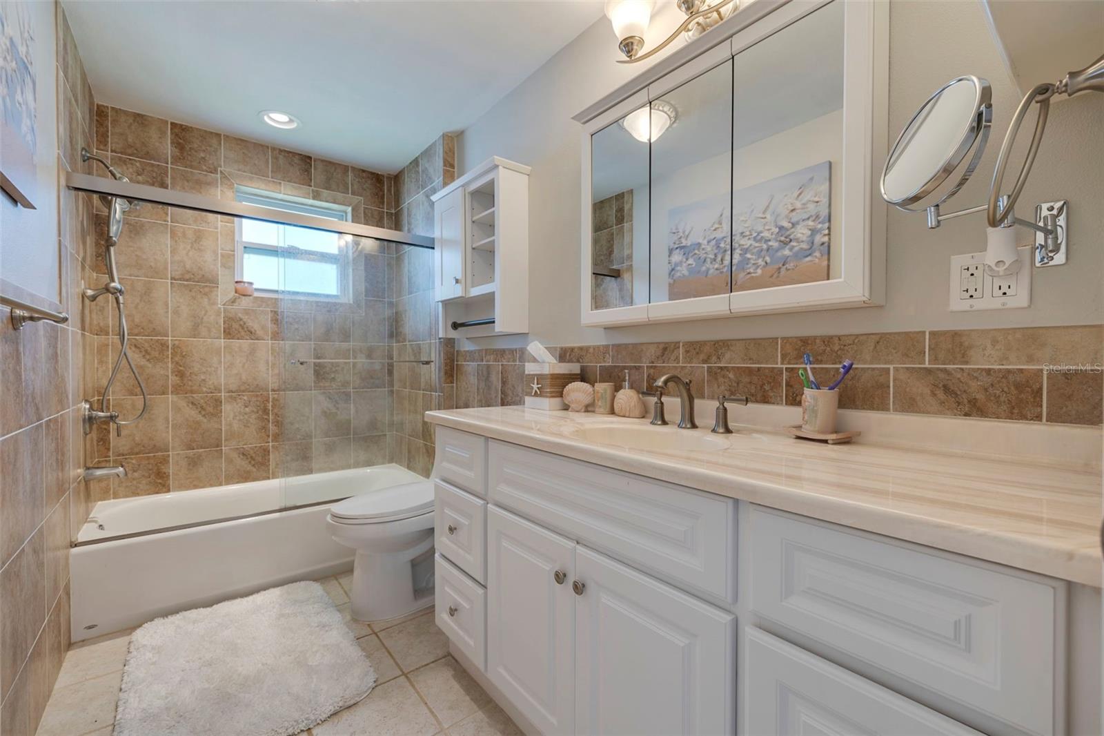 SPITZERS BLK 6 REP OF 5TH ADD TO HARBOR SHORES - Residential