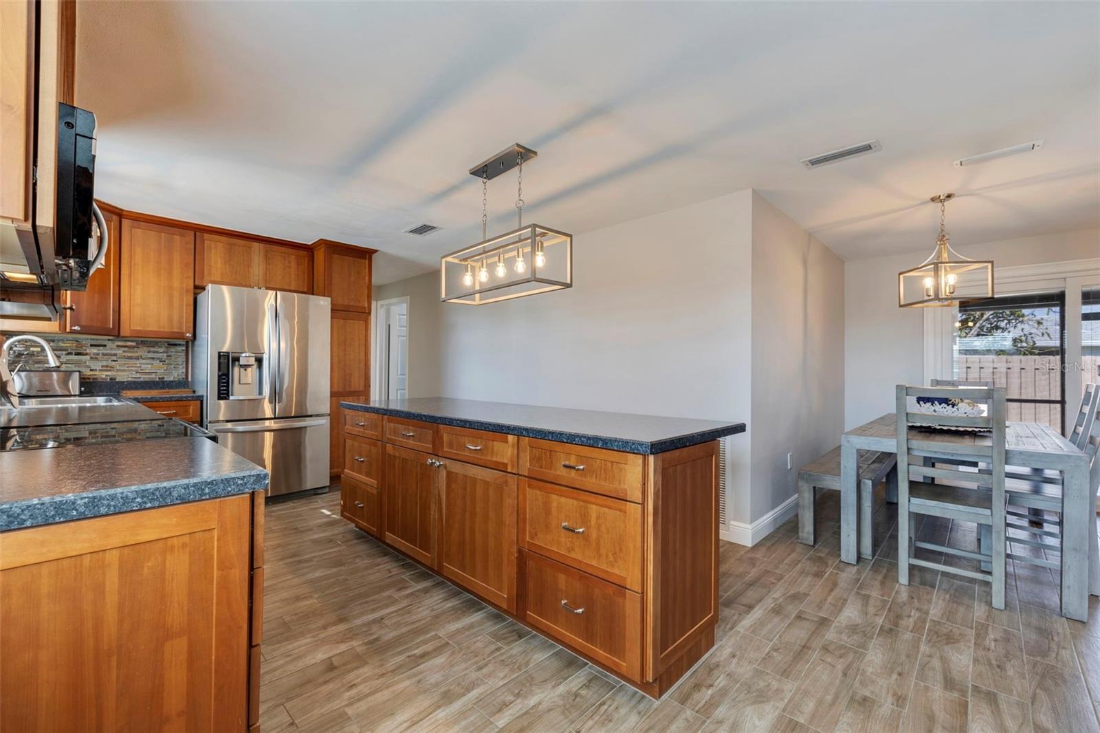 SPITZERS BLK 6 REP OF 5TH ADD TO HARBOR SHORES - Residential