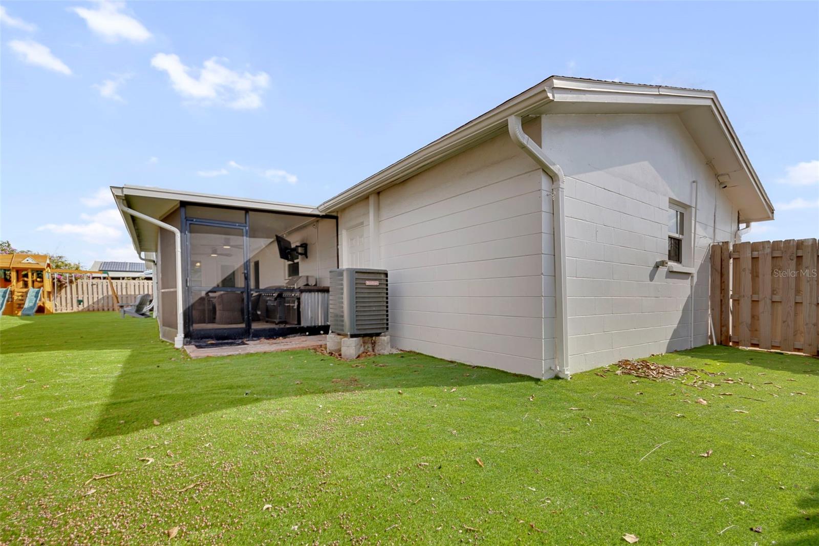 SPITZERS BLK 6 REP OF 5TH ADD TO HARBOR SHORES - Residential