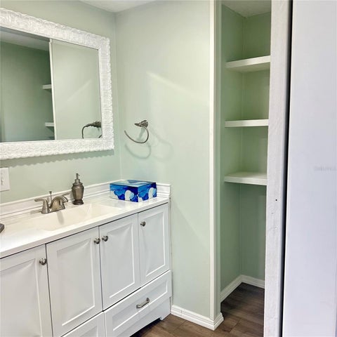 Tiny photo for 818 Michigan Street, Wildwood, FL 34785 (MLS # OM725717)