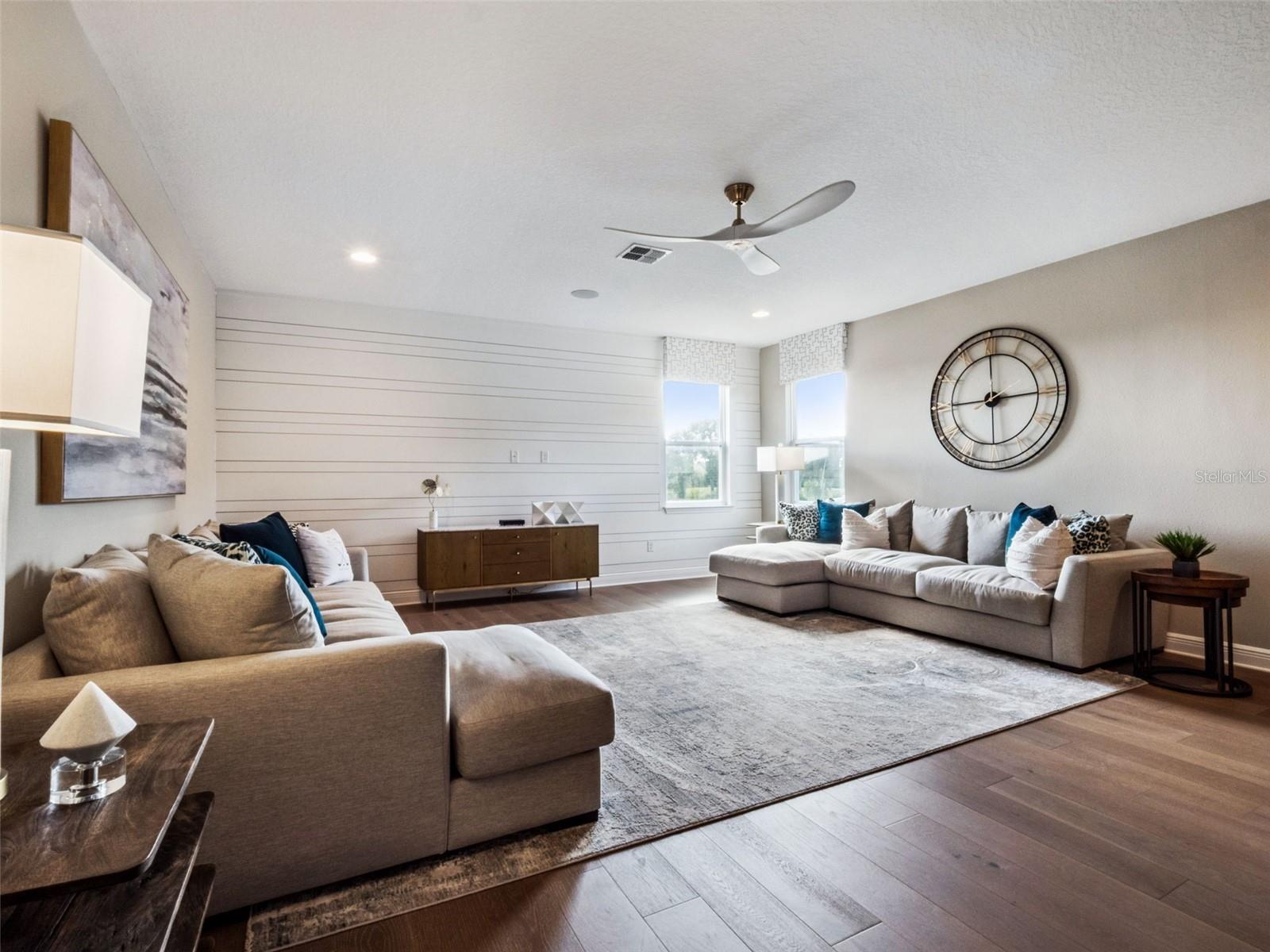 BELLA COLLINA WEST SUB - Residential