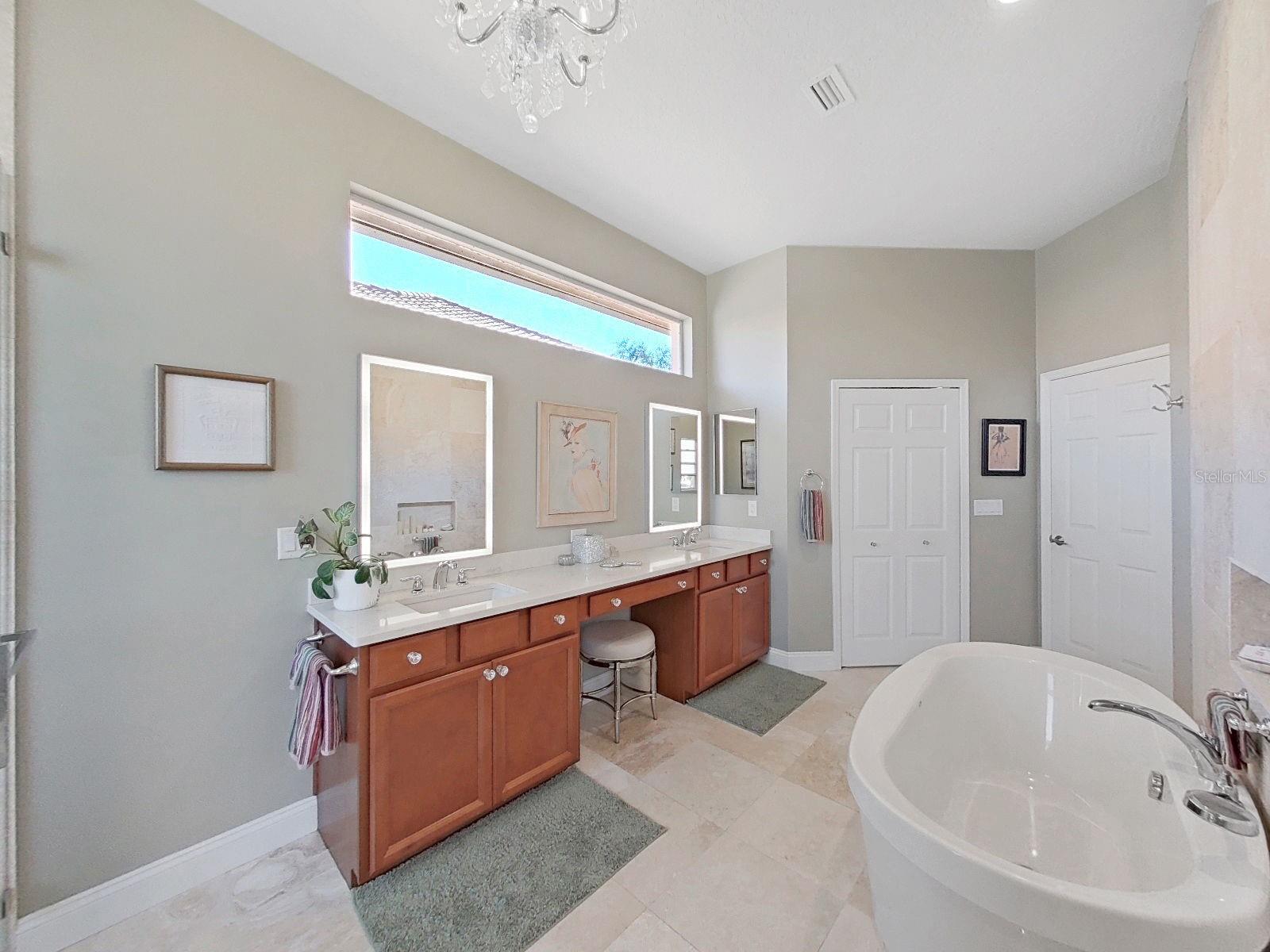 PLACIDO BAYOU - Residential