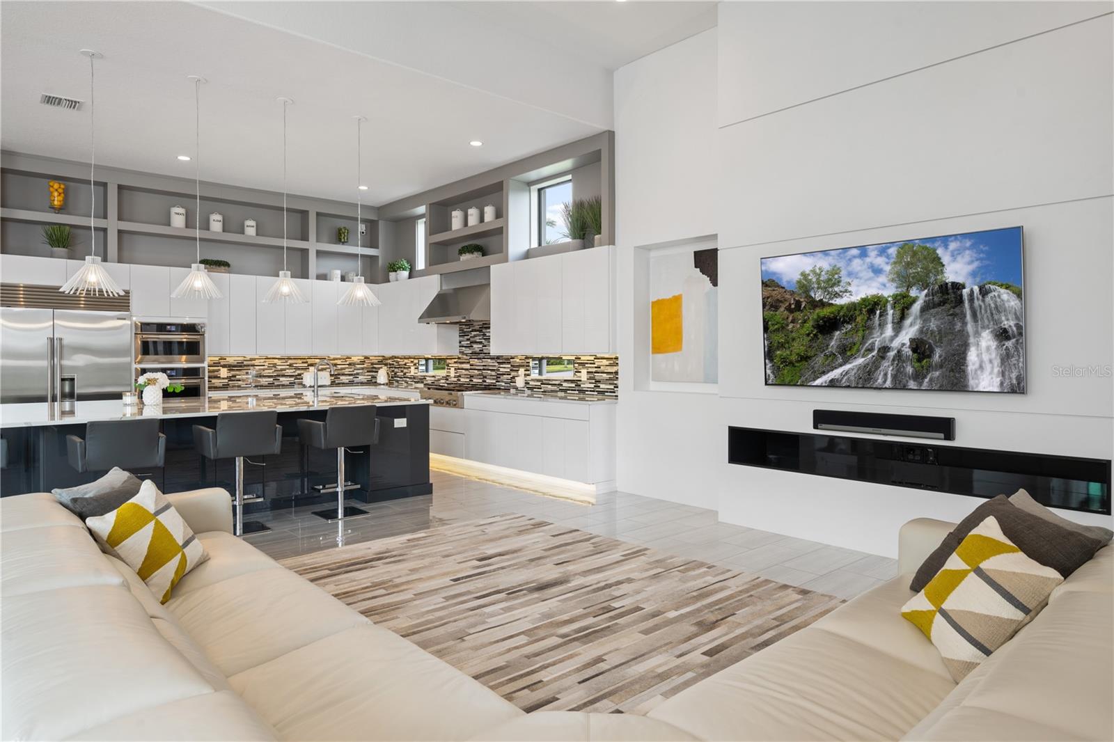 CASABELLA PH 2 - Residential