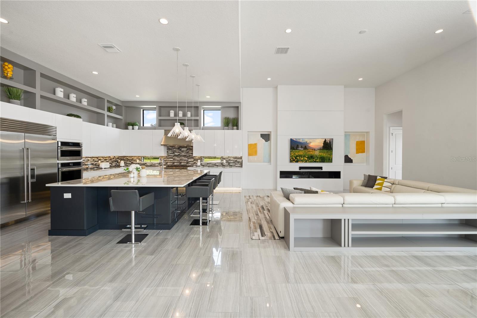 CASABELLA PH 2 - Residential