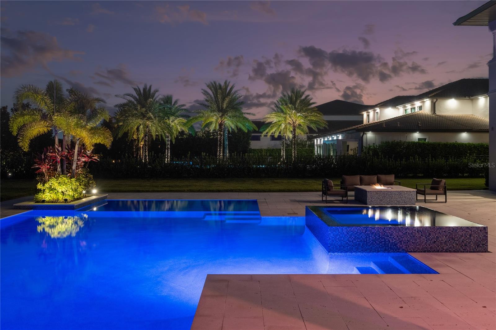 CASABELLA PH 2 - Residential