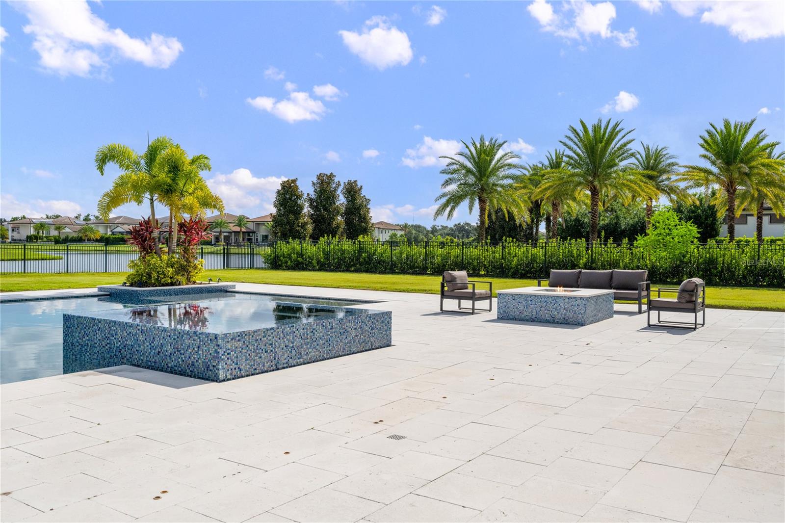 CASABELLA PH 2 - Residential