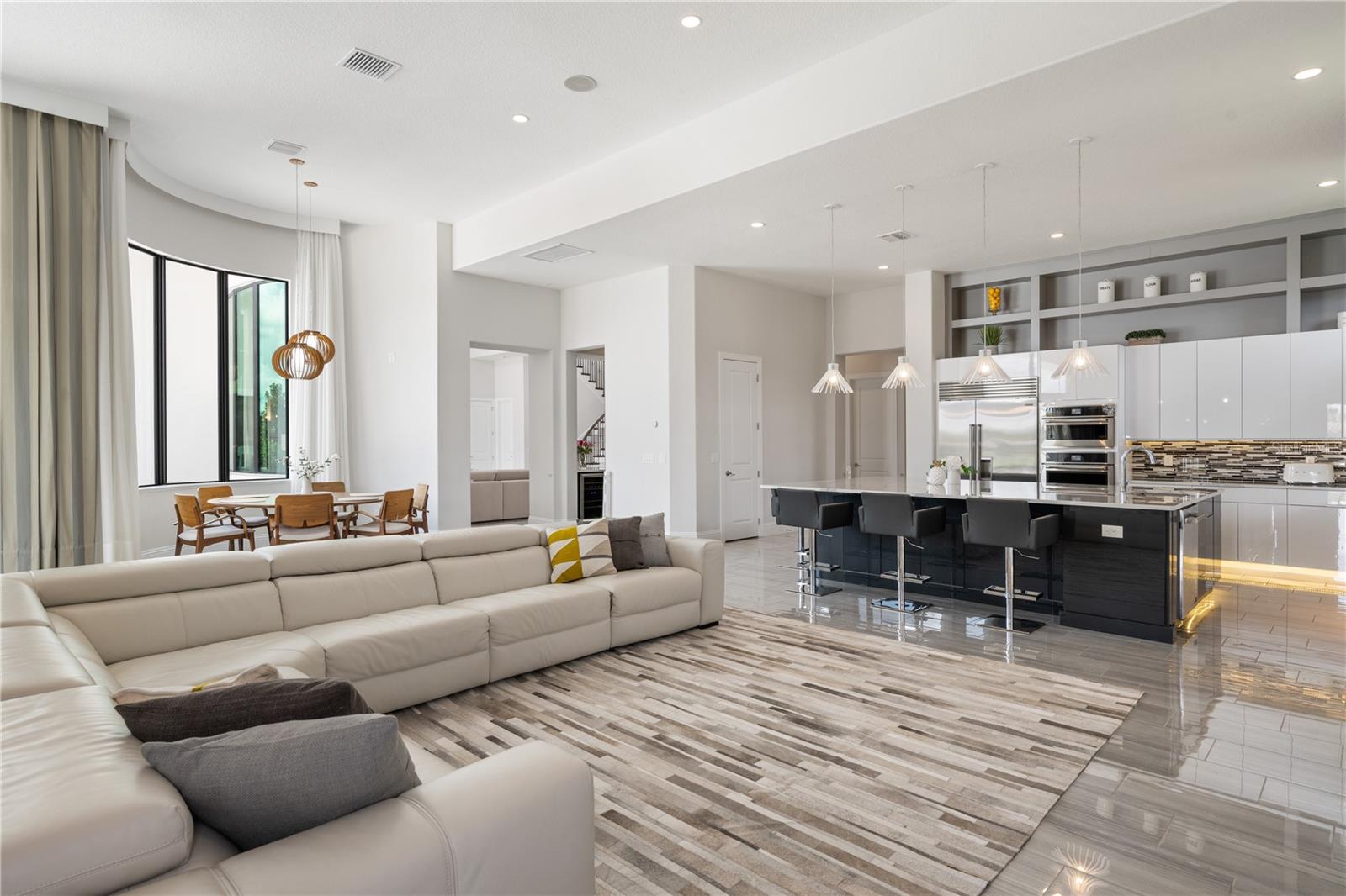 CASABELLA PH 2 - Residential