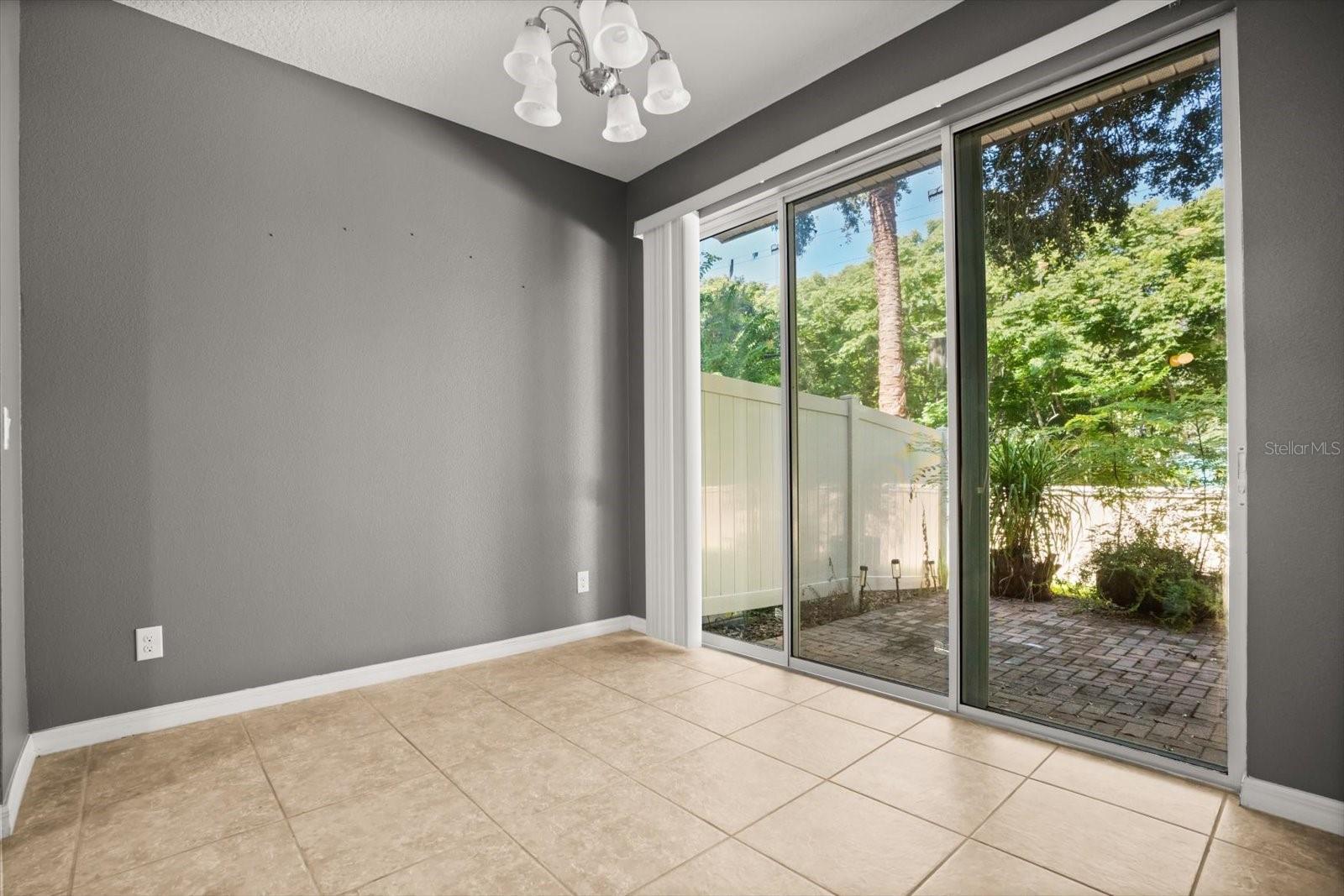 WALKERS GROVE TWNHMS - Residential