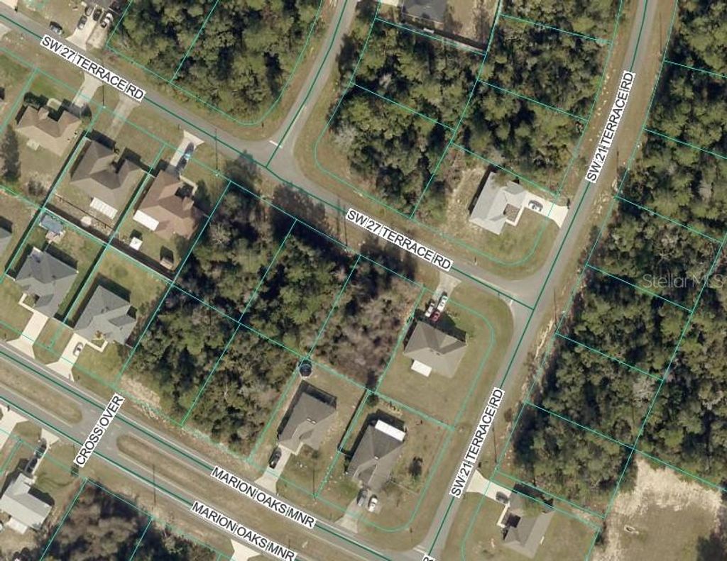 Photo of 15 SW 27th Terrace Road, Ocala, FL 34473 (MLS # OM718729)