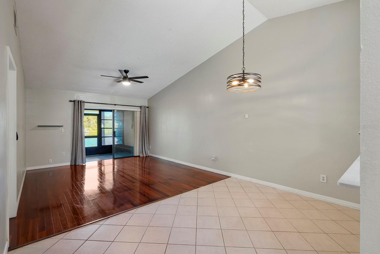 KING OAK VILLAS PH 2 3RD ADD - Residential