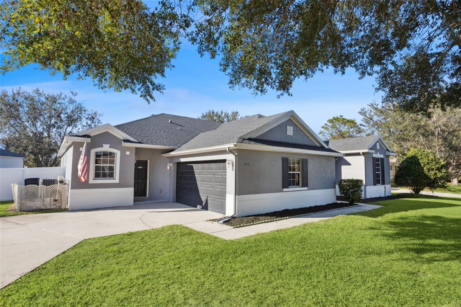 PARKSIDE AT ERROL ESTATES SUB - Residential Lease