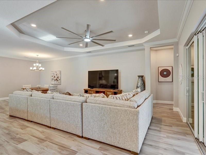 AZARIO ESPLANADE PH VI - Residential