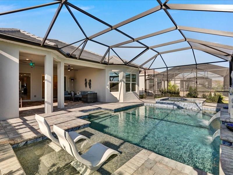 AZARIO ESPLANADE PH VI - Residential