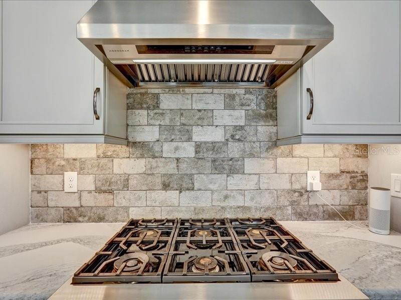 AZARIO ESPLANADE PH VI - Residential