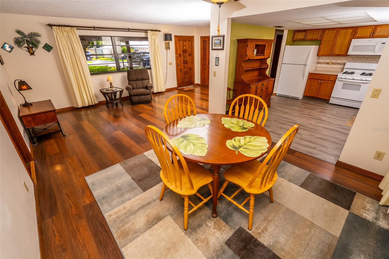 Florida Shores 01 - Residential