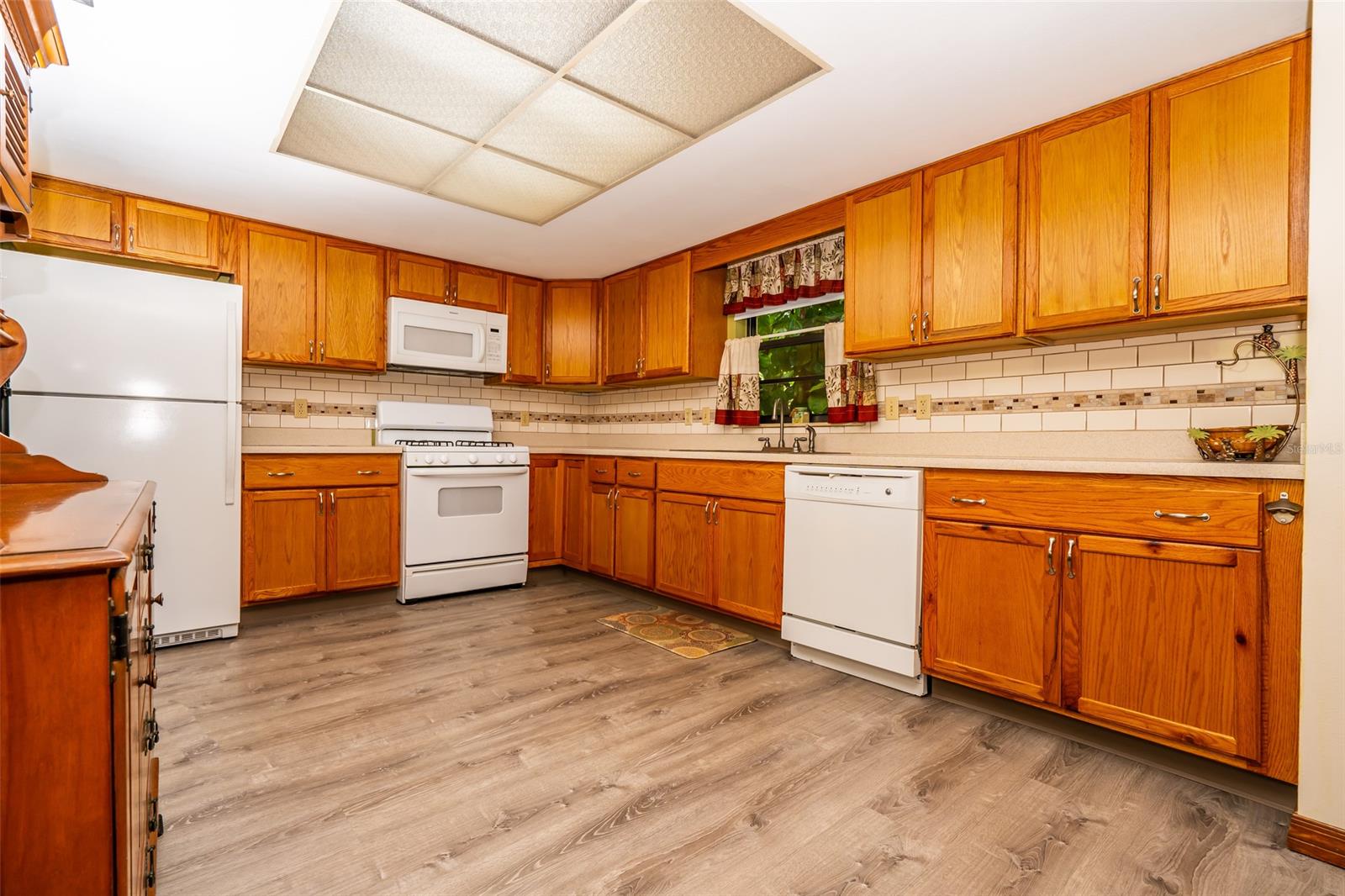 Florida Shores 01 - Residential