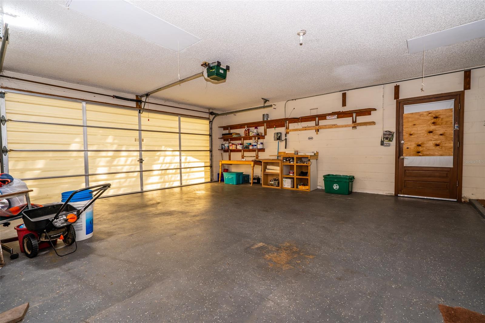 Florida Shores 01 - Residential