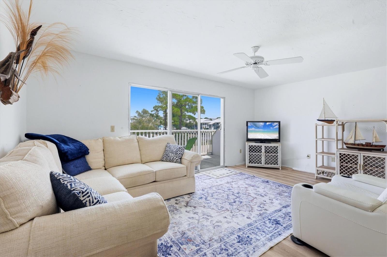 6800 PLACIDA ROAD TH19, ENGLEWOOD, FL, 34224 2 6800 PLACIDA ROAD TH19