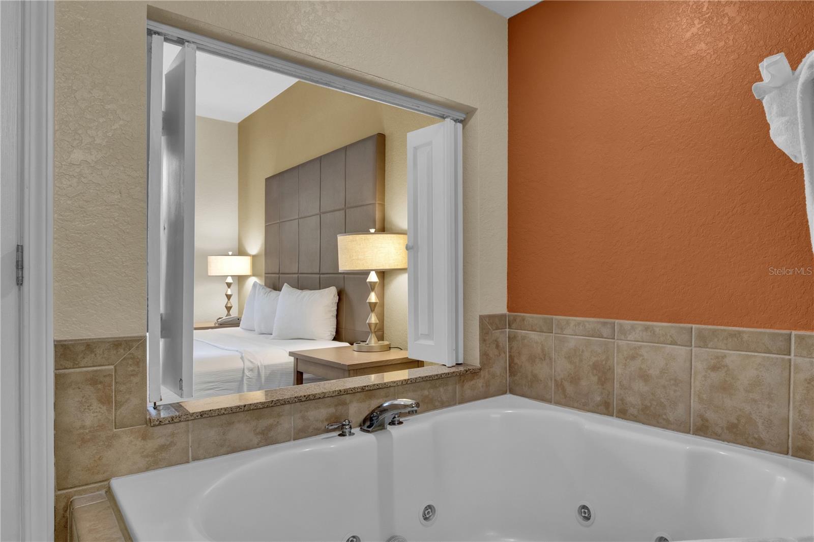 FLORIDAYS ORLANDO RESIDENCE - Residential