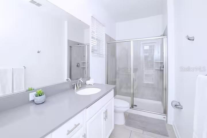 STOREY LAKE 4 - Residential